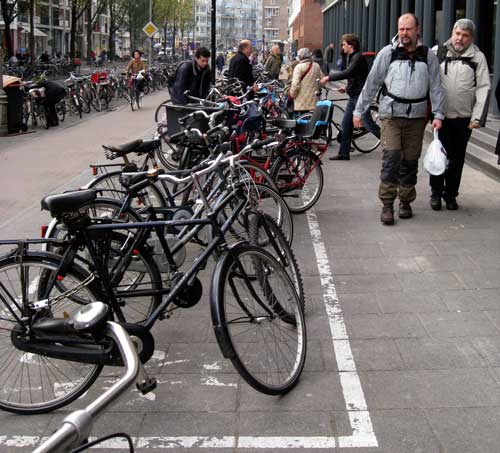 2010:parkeervak-ah-ok-01.jpg