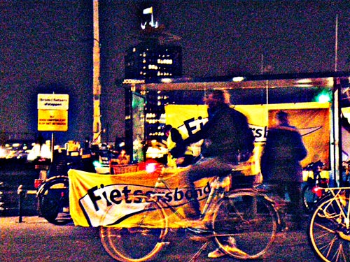 2013:fietsverlichtingsactie_pont_090129.jpg