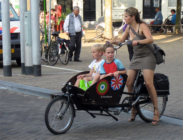 media:bicycle_amsterdam.jpg